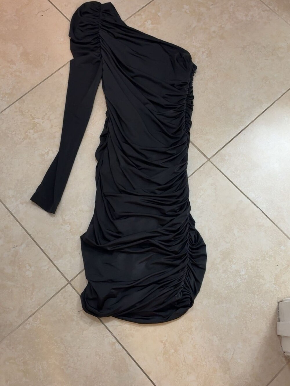 Betsey & Adam Black One-Shoulder Ruched Cocktail Dress, XS